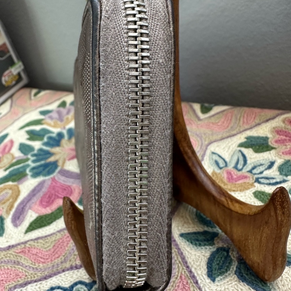 Gucci Gray Monogram Wallet-Authentic - image 6